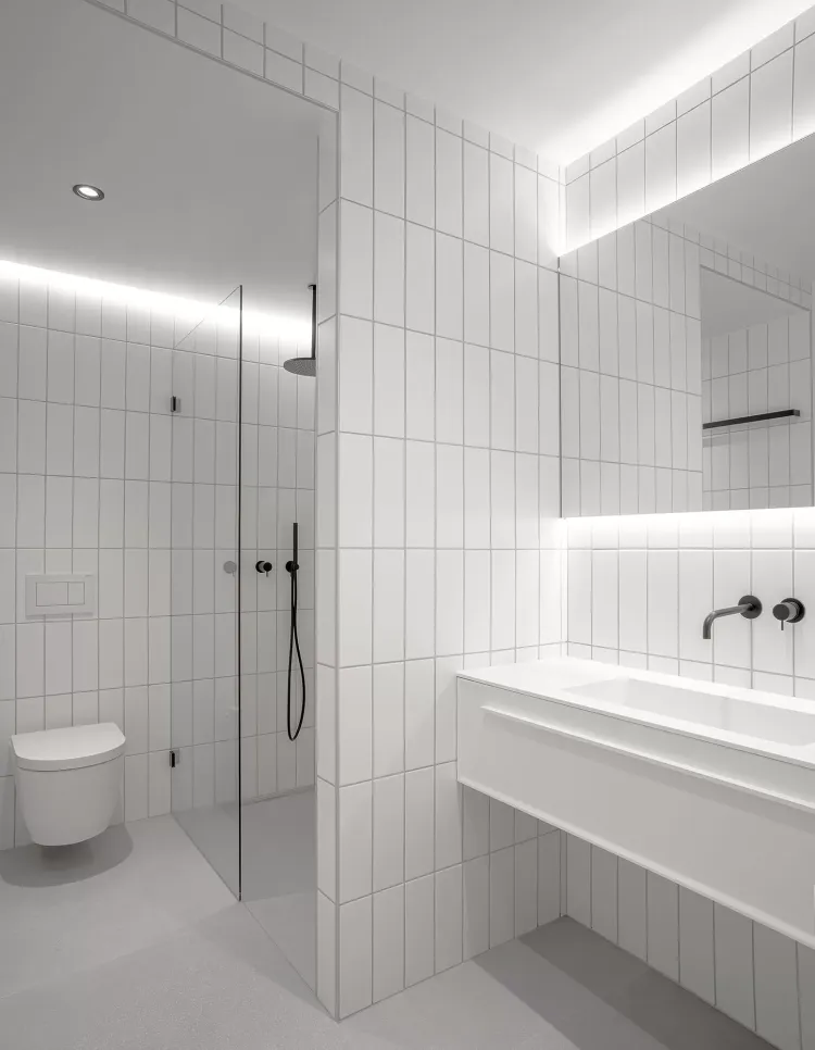 1701-s_presentation_a_photo_122000.webp